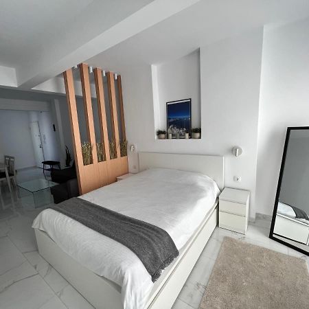 Modern 1-Bedroom Apartment In The City Center Θεσσαλονίκη Εξωτερικό φωτογραφία