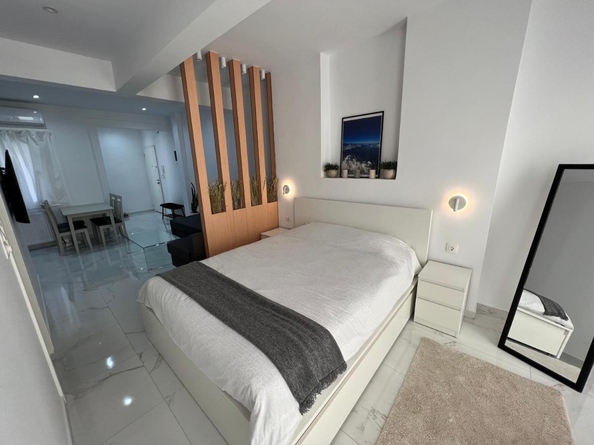 Modern 1-Bedroom Apartment In The City Center Θεσσαλονίκη Εξωτερικό φωτογραφία