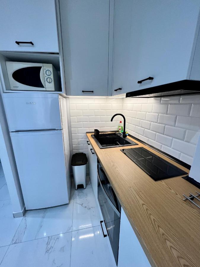 Modern 1-Bedroom Apartment In The City Center Θεσσαλονίκη Εξωτερικό φωτογραφία